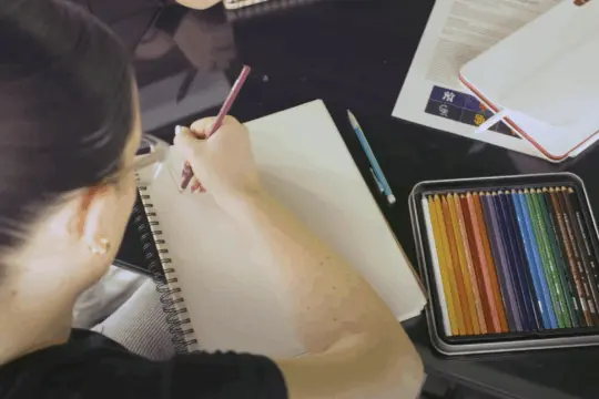 A video announcing 体育买球官网 University’s graphic design program being named a 2024 Graphic Design USA Top Design School